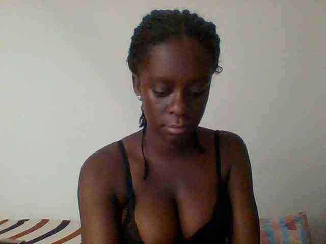 Chocolateaa webcam
