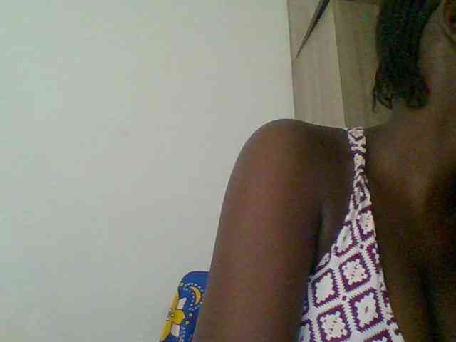 Chocolateaa webcam