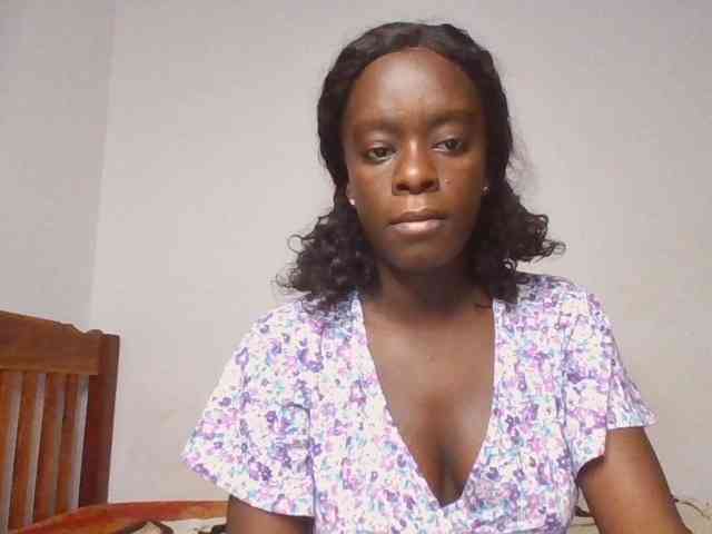 Chocolateaa webcam