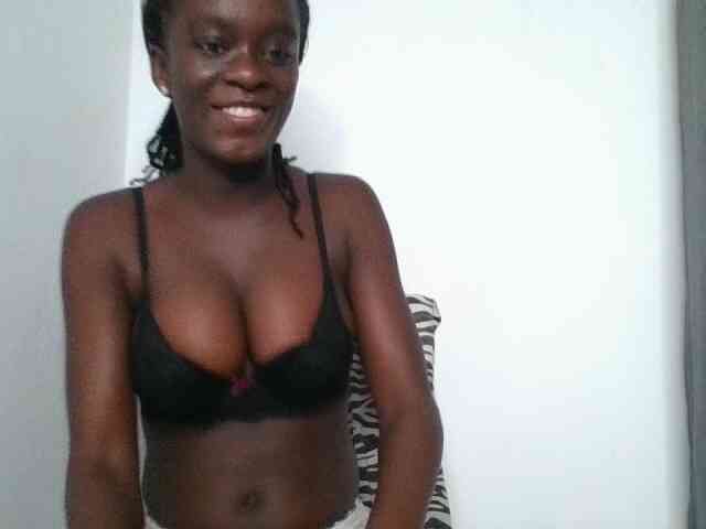 Chocolateaa webcam