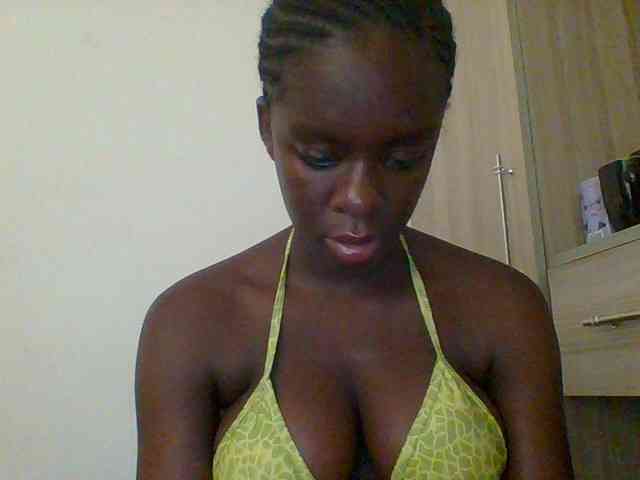 Chocolateaa webcam
