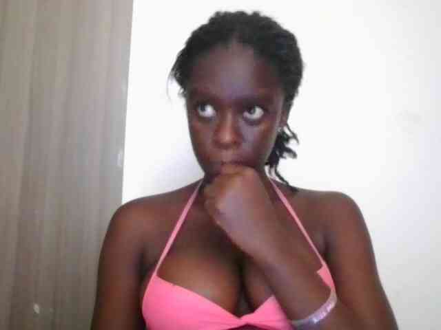 Chocolateaa webcam