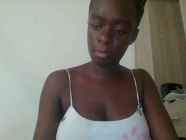 Chocolateaa webcam