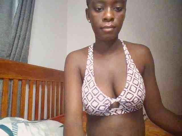 Model: Chocolateaa