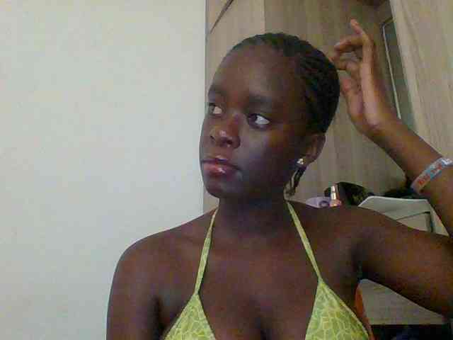 Chocolateaa webcam