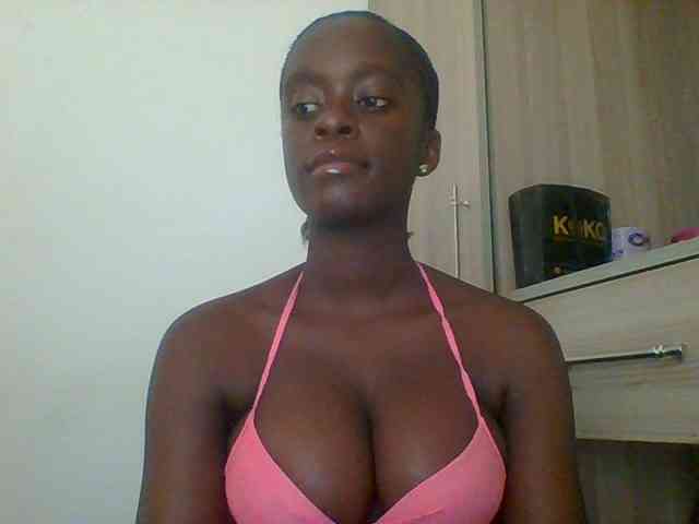 Chocolateaa webcam