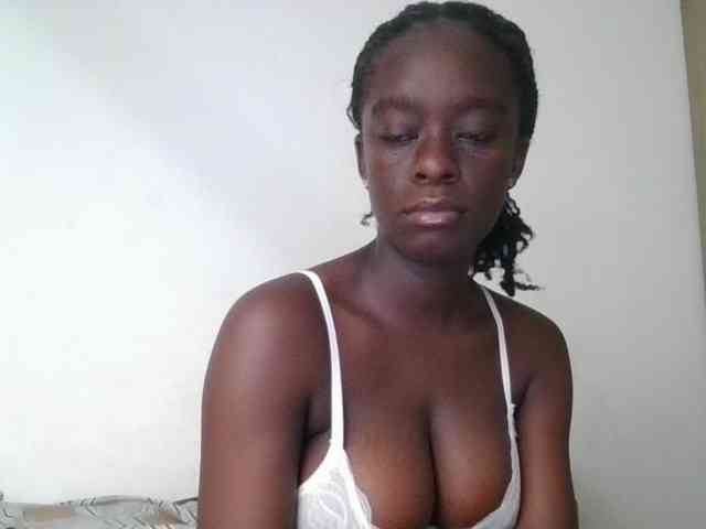 Chocolateaa webcam