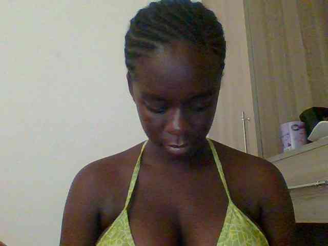 Chocolateaa webcam