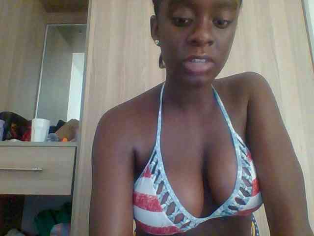 Chocolateaa webcam