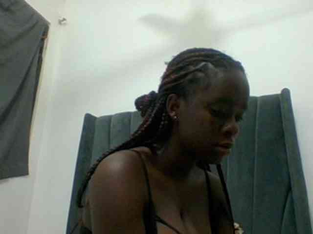 Chocolateaa webcam
