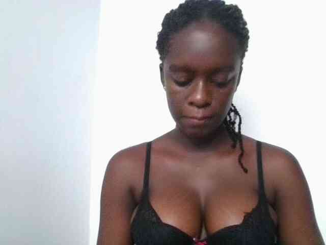 Chocolateaa webcam