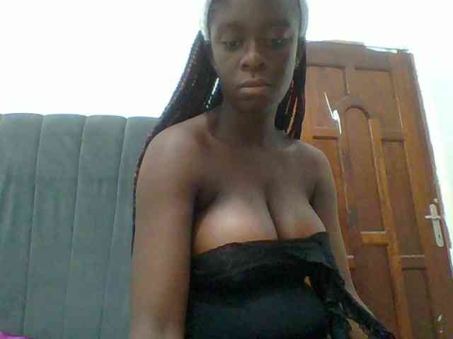 Chocolateaa webcam