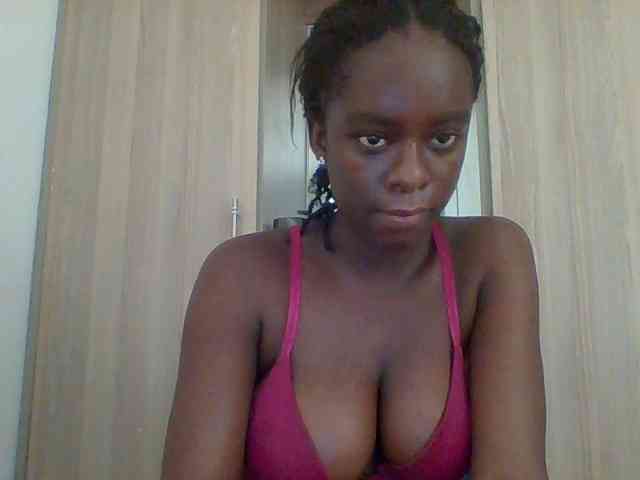 Model: Chocolateaa
