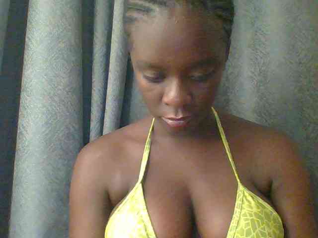 Chocolateaa webcam