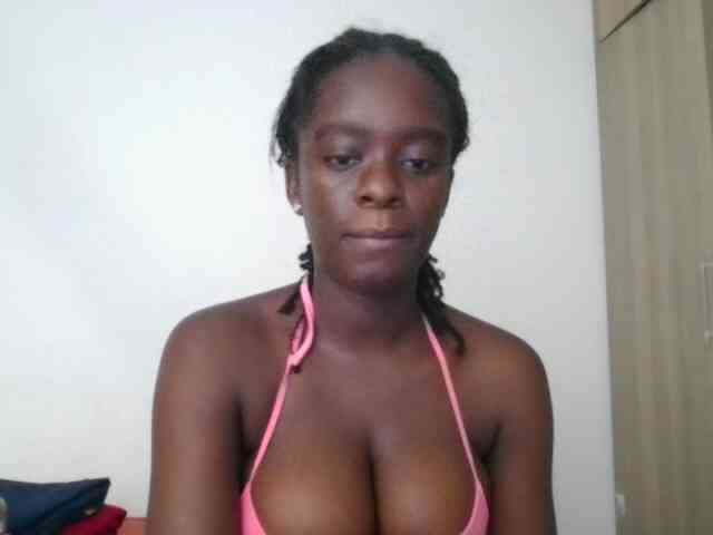 Chocolateaa webcam