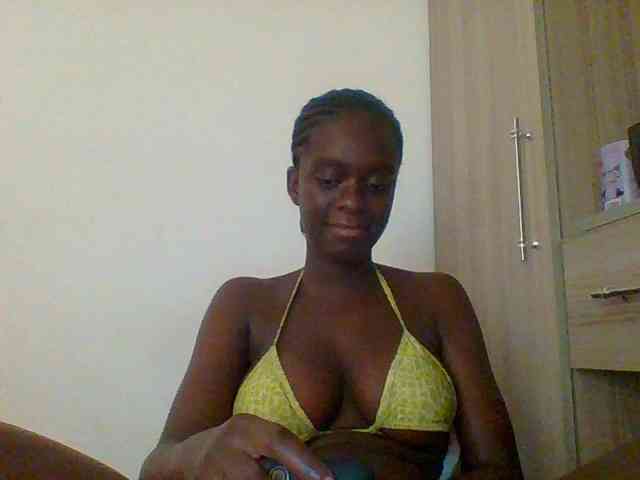 Chocolateaa webcam
