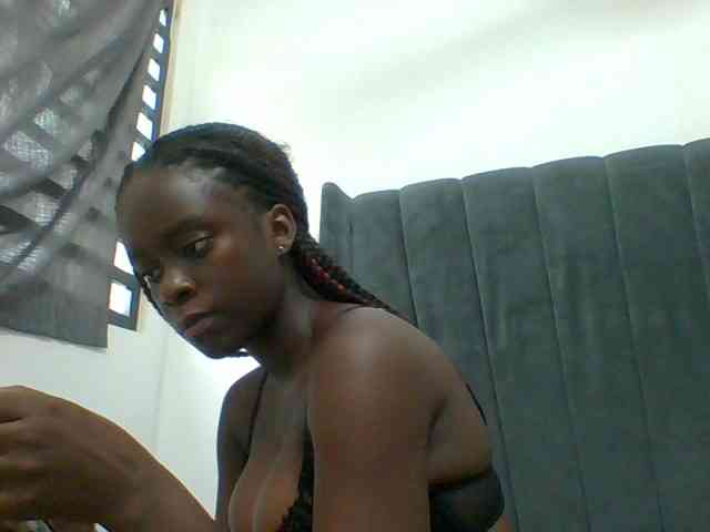 Chocolateaa webcam