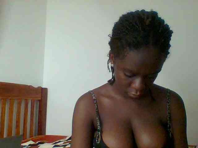 Chocolateaa webcam