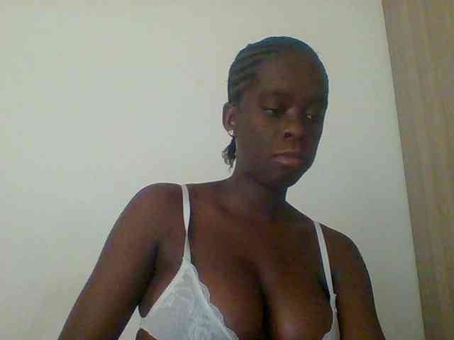 Chocolateaa webcam
