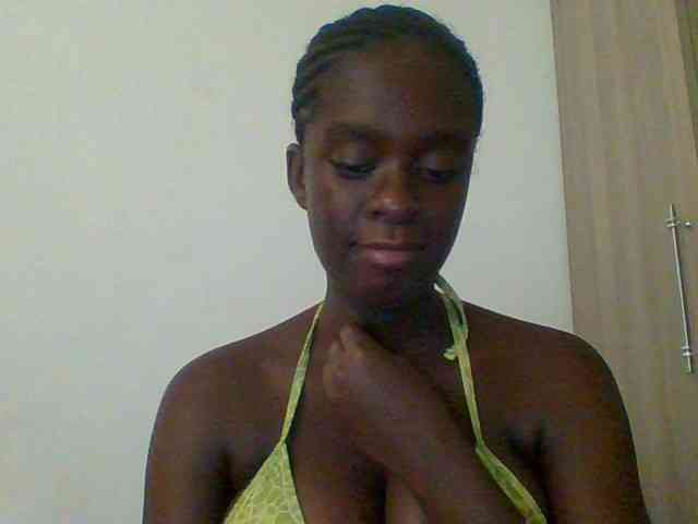 Chocolateaa webcam