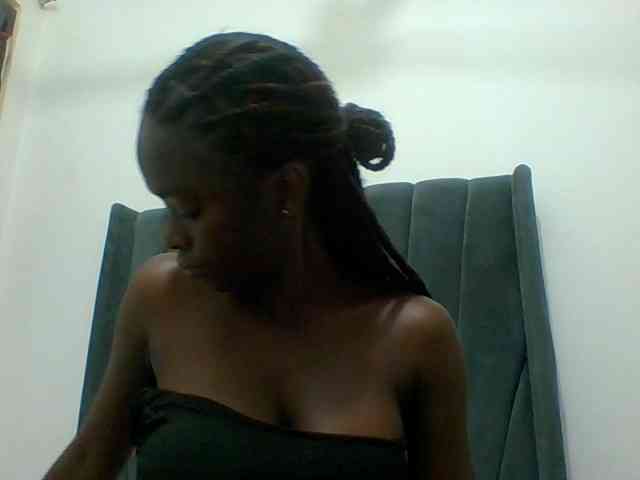 Chocolateaa webcam