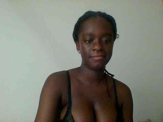 Chocolateaa webcam
