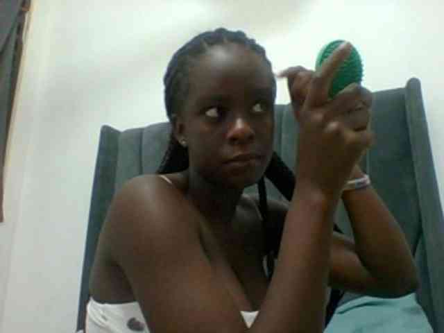 Chocolateaa webcam