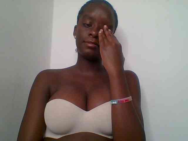 Chocolateaa webcam