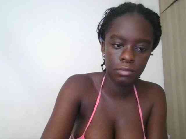 Chocolateaa webcam