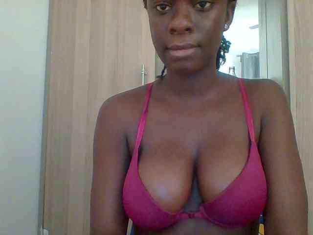 Chocolateaa webcam