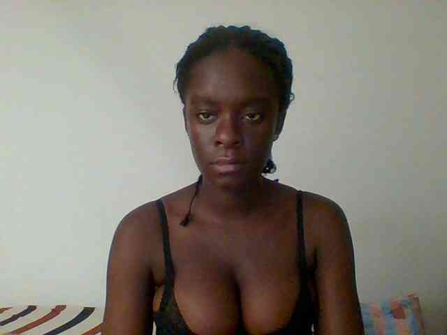 Chocolateaa webcam