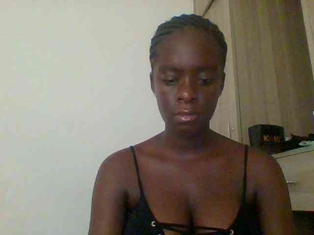 Chocolateaa webcam