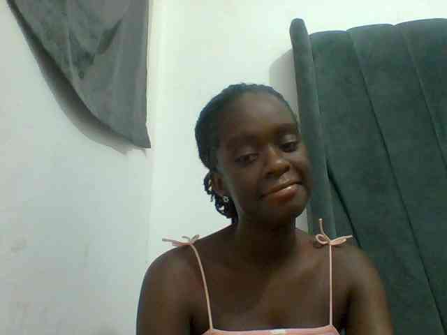 Chocolateaa webcam