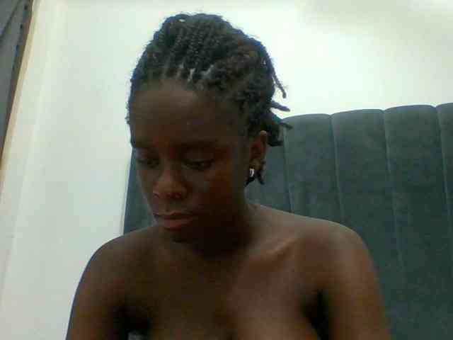 Chocolateaa webcam