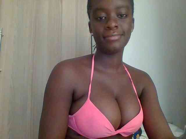 Chocolateaa webcam