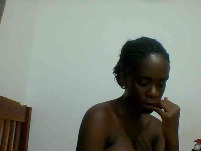 Chocolateaa webcam