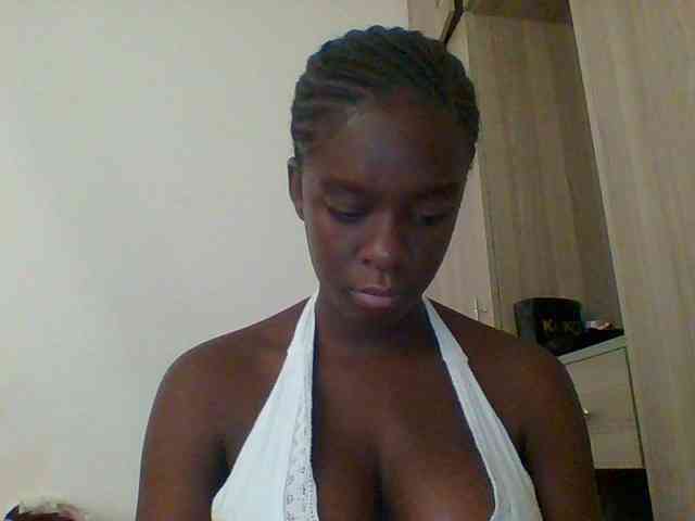 Chocolateaa webcam