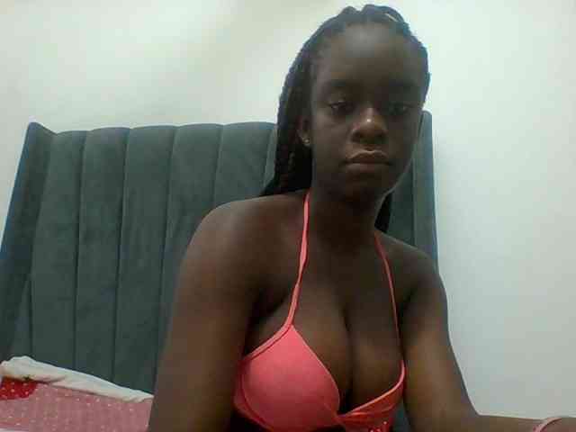 Chocolateaa webcam
