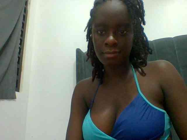 Chocolateaa webcam