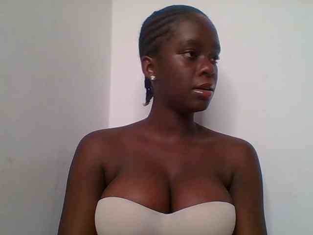 Chocolateaa webcam