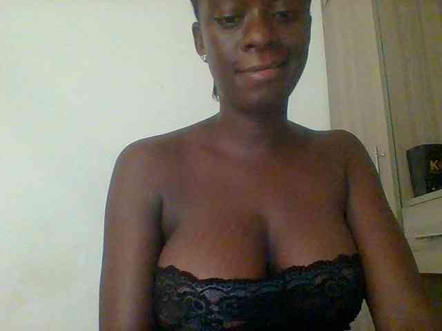 Chocolateaa webcam