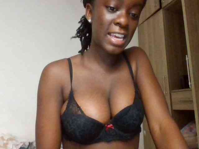Chocolateaa webcam