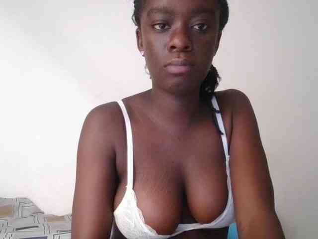Chocolateaa webcam