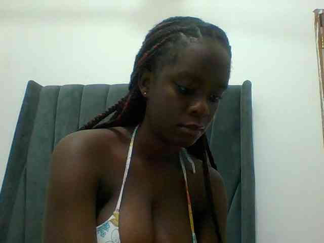 Chocolateaa webcam