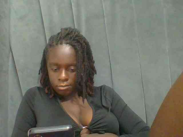 Chocolateaa webcam