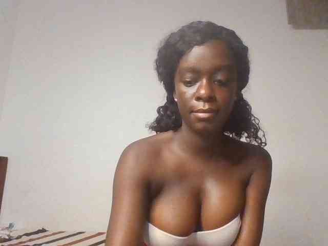 Chocolateaa webcam
