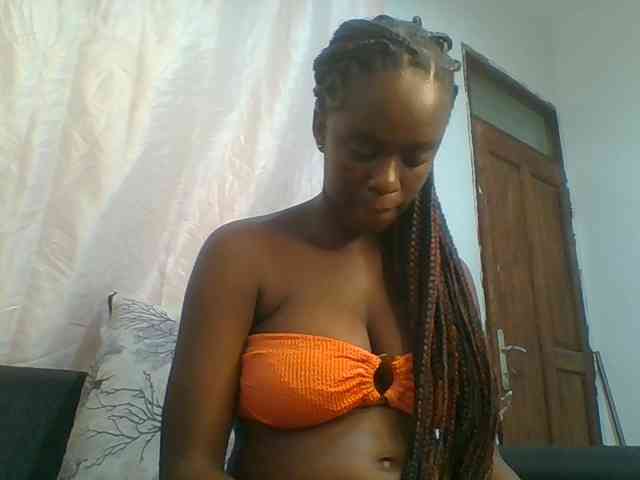 Chocolateaa webcam