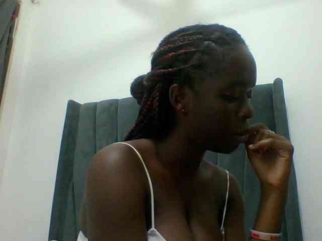 Chocolateaa webcam