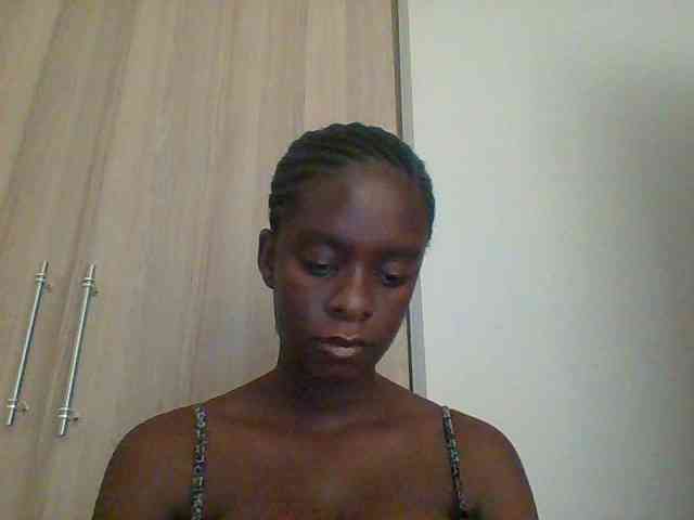 Chocolateaa webcam