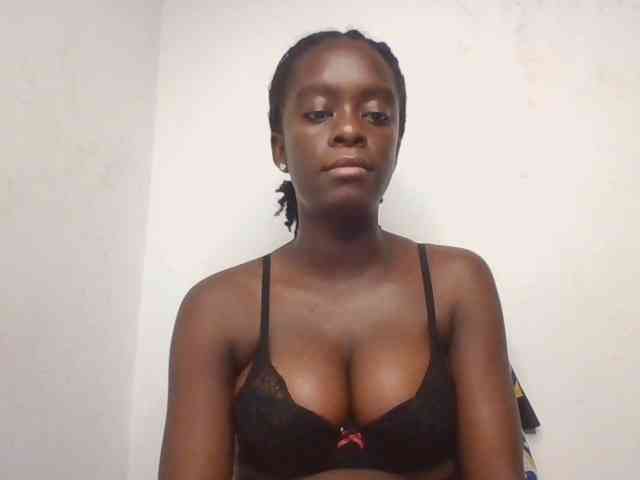 Chocolateaa webcam
